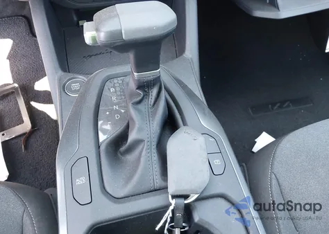 2025 Kia K4 Lxs from USA, damaged, VIN 3KPFT4DE7SE175130